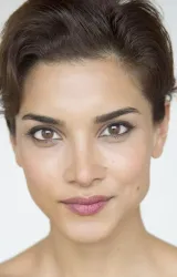 Эмбер Роуз Рева