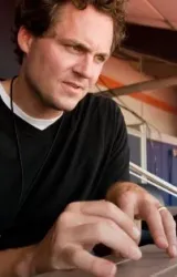 Грег Уайтели